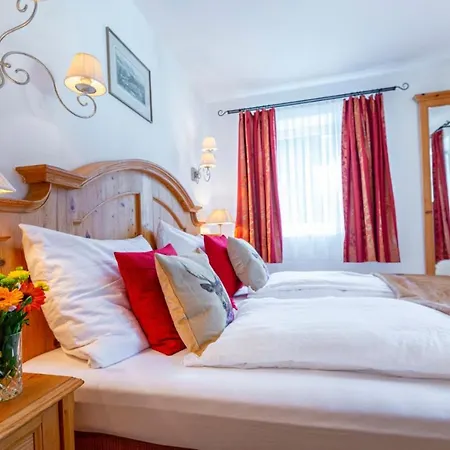 Panorama & Kaiser Franz Josef I Im Schiller *