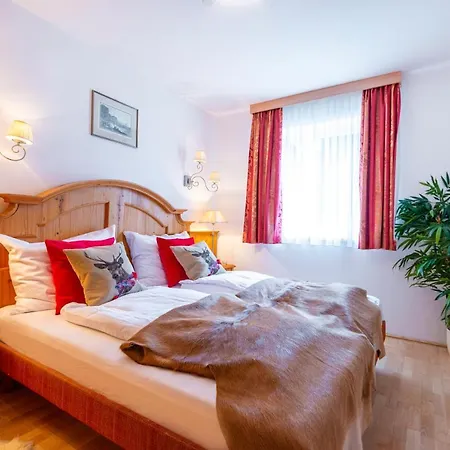 Panorama & Kaiser Franz Josef I Im Schillerhof Apartmán Bad Gastein